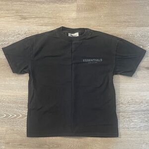 Essentials Black Short Sleeve